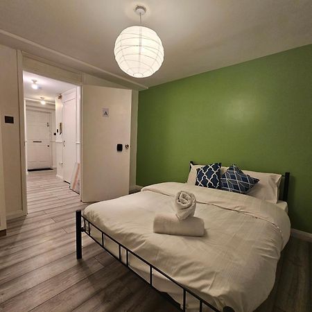 London Mile End Rooms Eksteriør bilde