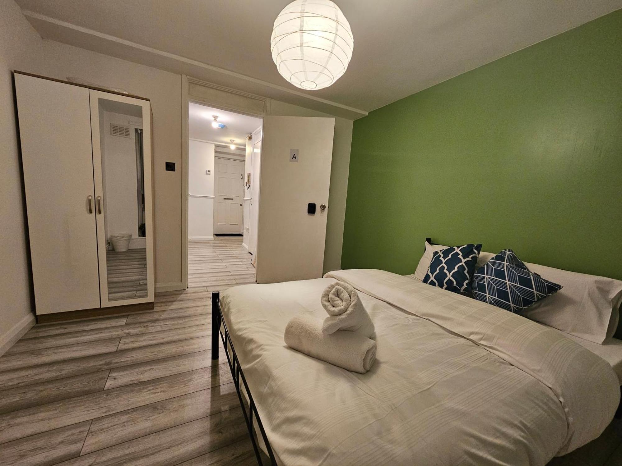 London Mile End Rooms Eksteriør bilde